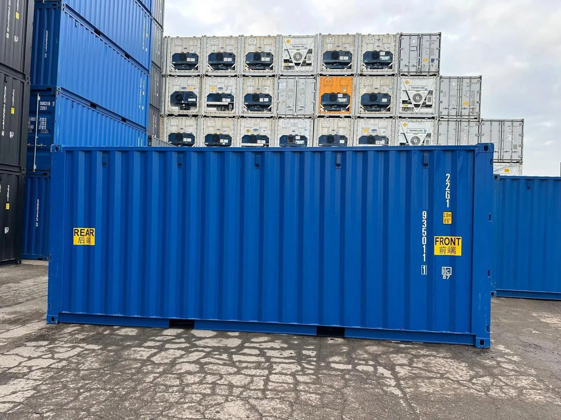 Vernooy 20FT 8.6 RAL5010 DOUBLE DOOR