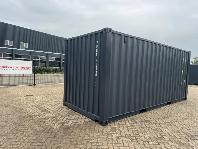 VERNOOY 20FT 8.6 zeecontainer 701603 - Nieuw in de verkoop: 20FT zeecontainers van topkwaliteit! Direct uit voorraad leverbaar – ideaal voor opslag of transport. ✔ Gloednieuw (2025). ✔ Gemaakt van duurzaam Corten staal. ✔ Lockbox. ✔ CSC-gecertificeerd – klaar voor internationaal vervoer. ✔ Levering door heel Nederland én Europa. ✔ Optioneel met stevig slot. Neem vandaag nog contact op en verzeker jezelf van een betrouwbare container! #ZEECONTAINER #20FT #NIEUW