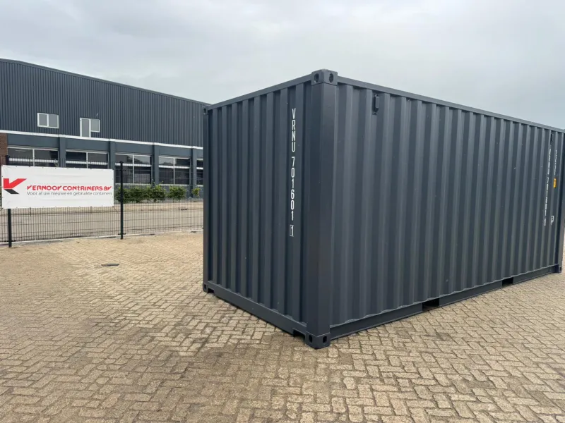VERNOOY 20FT 8.6 zeecontainer 701603 - Nieuw in de verkoop: 20FT zeecontainers van topkwaliteit! Direct uit voorraad leverbaar – ideaal voor opslag of transport. ✔ Gloednieuw (2025). ✔ Gemaakt van duurzaam Corten staal. ✔ Lockbox. ✔ CSC-gecertificeerd – klaar voor internationaal vervoer. ✔ Levering door heel Nederland én Europa. ✔ Optioneel met stevig slot. Neem vandaag nog contact op en verzeker jezelf van een betrouwbare container! #ZEECONTAINER #20FT #NIEUW