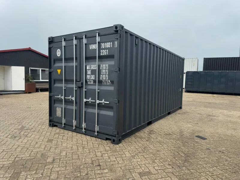 VERNOOY 20FT 8.6 zeecontainer 701603 - Nieuw in de verkoop: 20FT zeecontainers van topkwaliteit! Direct uit voorraad leverbaar – ideaal voor opslag of transport. ✔ Gloednieuw (2025). ✔ Gemaakt van duurzaam Corten staal. ✔ Lockbox. ✔ CSC-gecertificeerd – klaar voor internationaal vervoer. ✔ Levering door heel Nederland én Europa. ✔ Optioneel met stevig slot. Neem vandaag nog contact op en verzeker jezelf van een betrouwbare container! #ZEECONTAINER #20FT #NIEUW