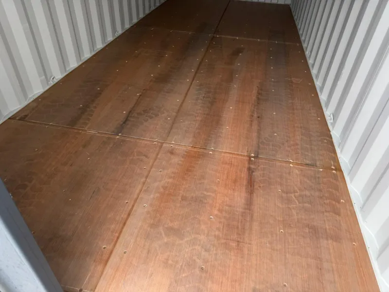 VERNOOY 20FT 8.6 zeecontainer 701603 - Nieuw in de verkoop: 20FT zeecontainers van topkwaliteit! Direct uit voorraad leverbaar – ideaal voor opslag of transport. ✔ Gloednieuw (2025). ✔ Gemaakt van duurzaam Corten staal. ✔ Lockbox. ✔ CSC-gecertificeerd – klaar voor internationaal vervoer. ✔ Levering door heel Nederland én Europa. ✔ Optioneel met stevig slot. Neem vandaag nog contact op en verzeker jezelf van een betrouwbare container! #ZEECONTAINER #20FT #NIEUW
