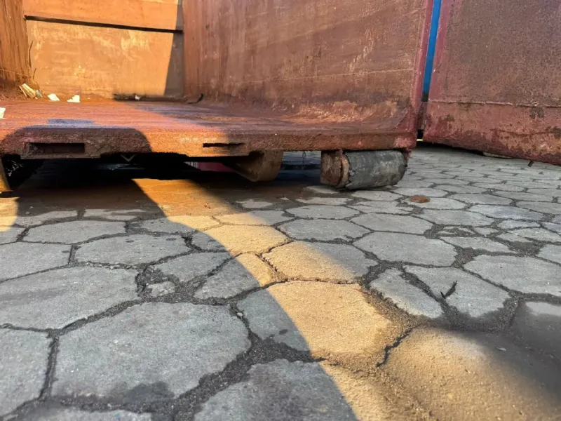 Vernooy CONTAINER 30M3 9389 - Vernooy