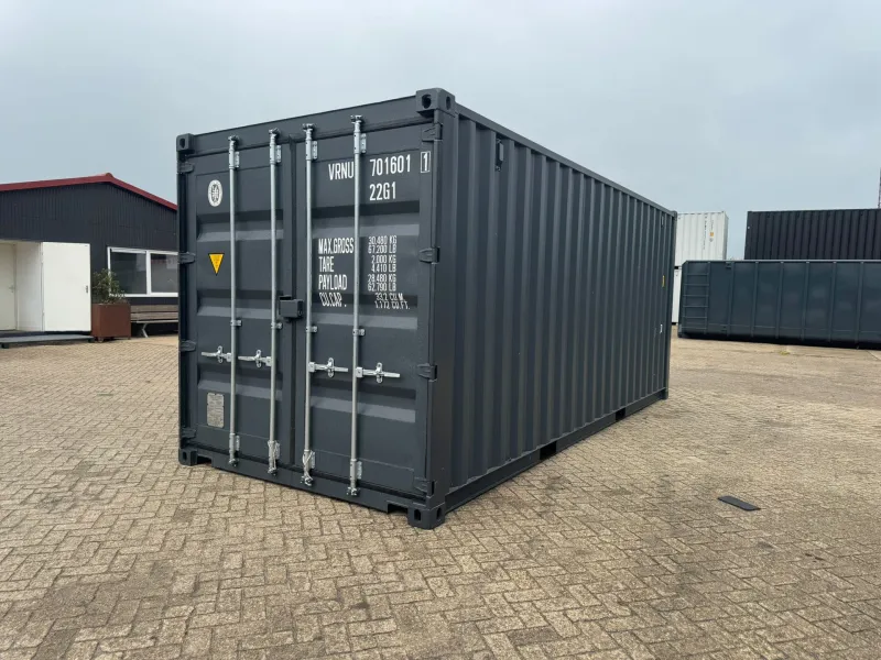 VERNOOY 50 stuks 20FT 8.6 Nieuw / One Way - GROTE PARTIJ ZEECONTAINERS TE KOOP EN DIRECT VOORRADIG - WIJ HEBBEN WAT U ZOEKT - 20FT 8.6 - - DIRECT OPSLAG - CARGO WORTHY - NIEUW - ONE WAY - MET CSC CERTIFICAAT - SLOT MOGELIJK