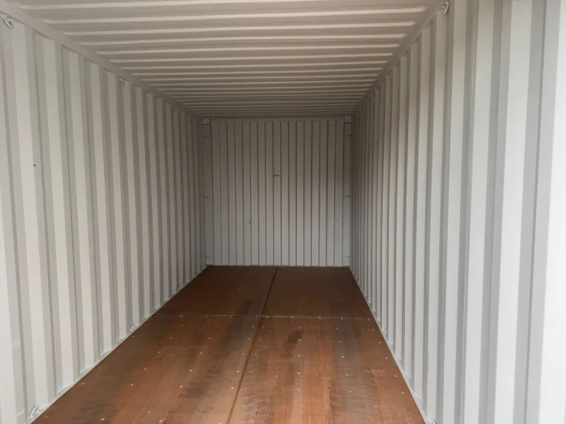 VERNOOY 50 stuks 20FT 8.6 Nieuw / One Way - GROTE PARTIJ ZEECONTAINERS TE KOOP EN DIRECT VOORRADIG - WIJ HEBBEN WAT U ZOEKT - 20FT 8.6 - - DIRECT OPSLAG - CARGO WORTHY - NIEUW - ONE WAY - MET CSC CERTIFICAAT - SLOT MOGELIJK