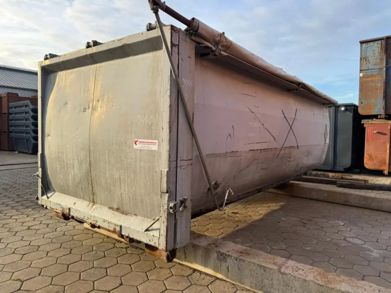 Vernooy VLOEISTOFDICHTE CONTAINER 30M3 9446 - Vernooy