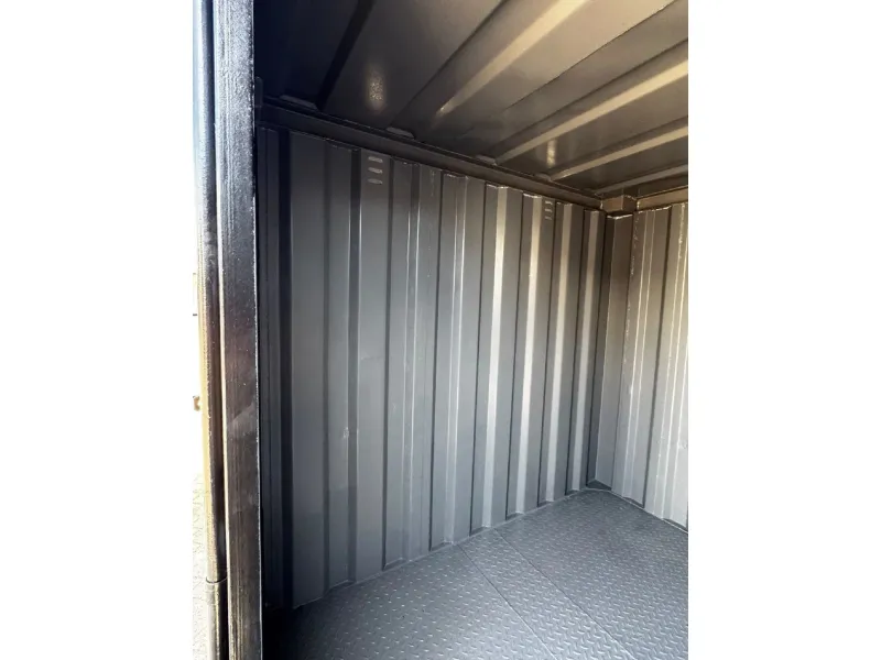 Vernooy 8FT Jong Gebruikt met traanplaat vloer - Vernooy