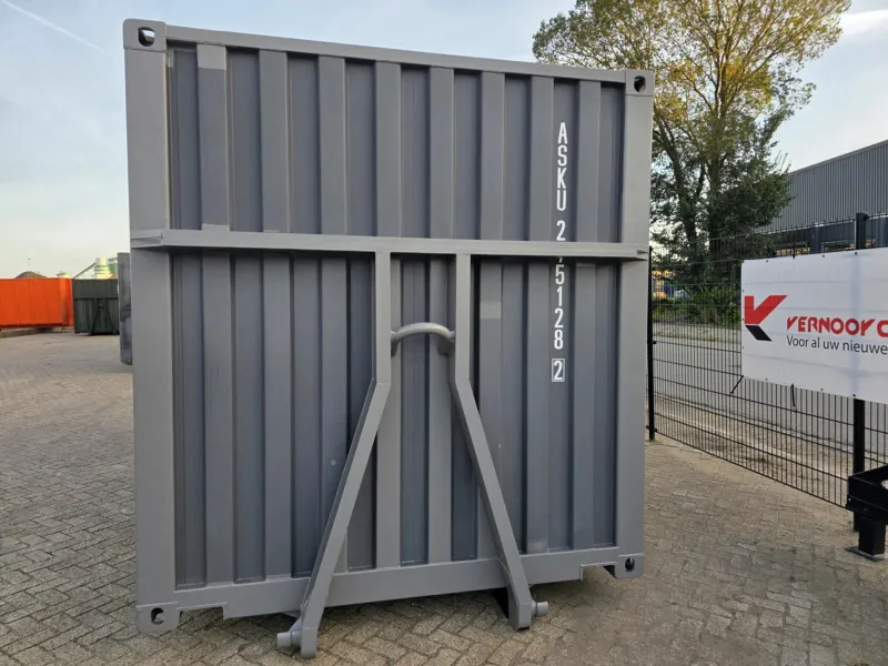 Vernooy 20FT 8.6 NIEUW / ONE WAY MET SLEDE - Vernooy